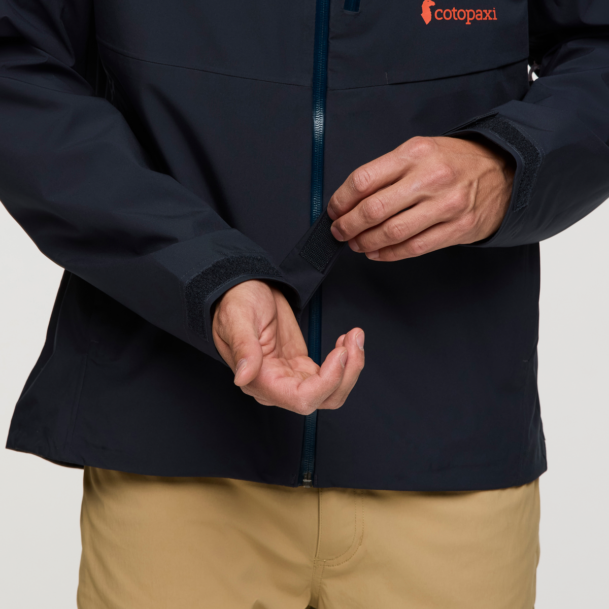 Impermeo 3L Hooded Shell Jacket - Men's - Image 7